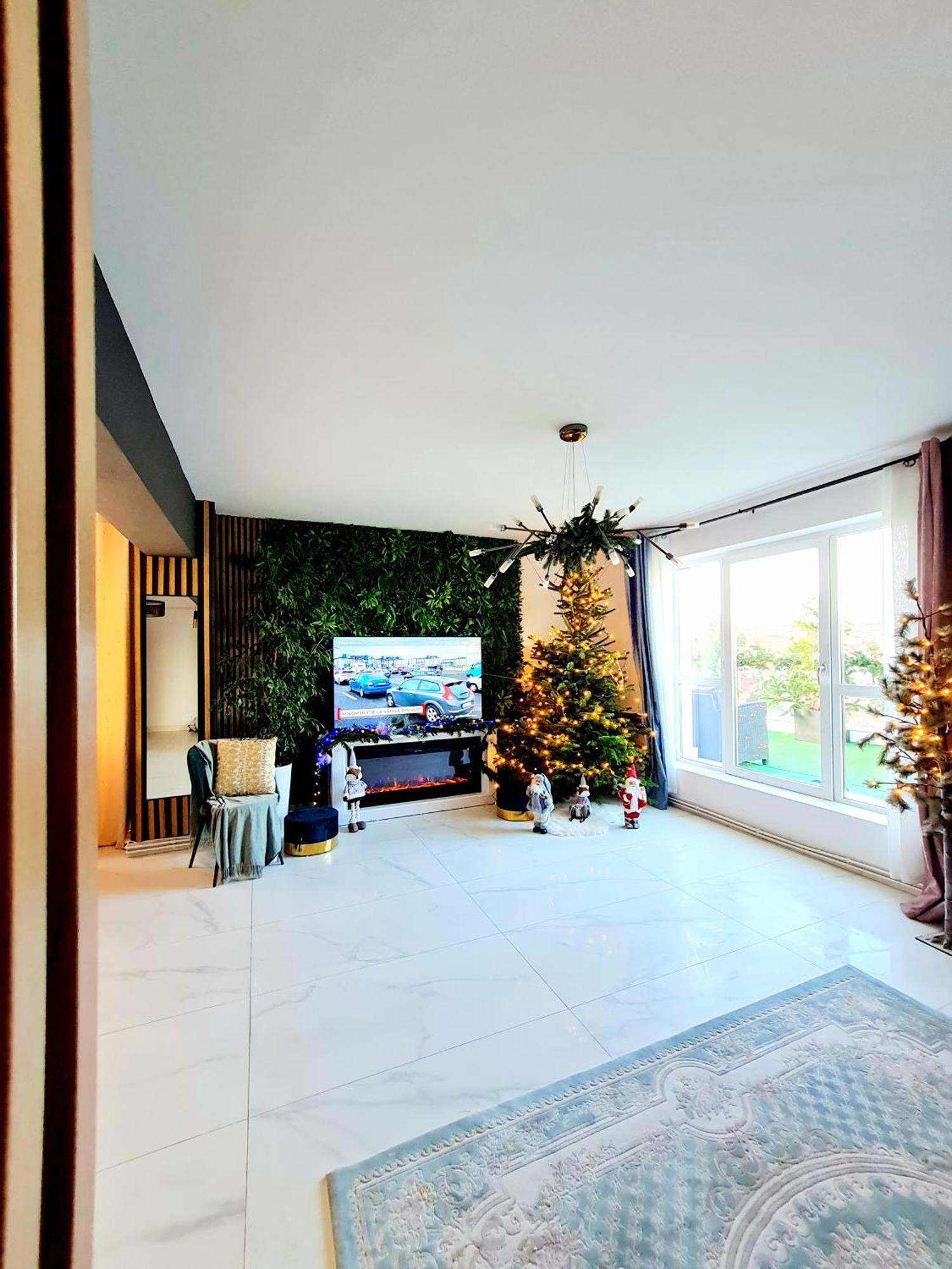 Appartamento Penthouse View Aeroport Iasi Esterno foto