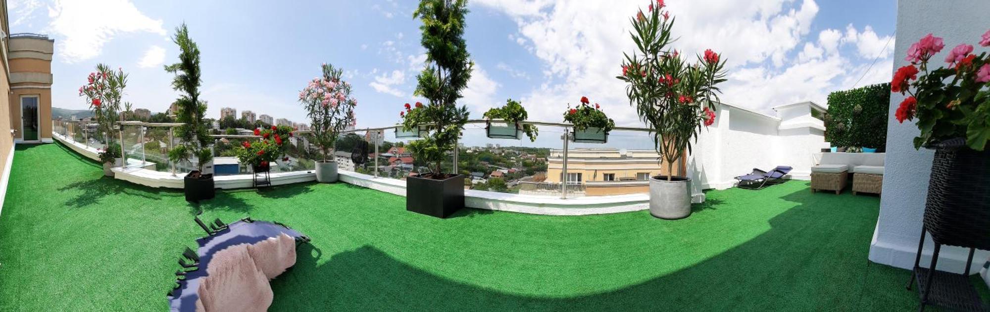 Appartamento Penthouse View Aeroport Iasi Esterno foto